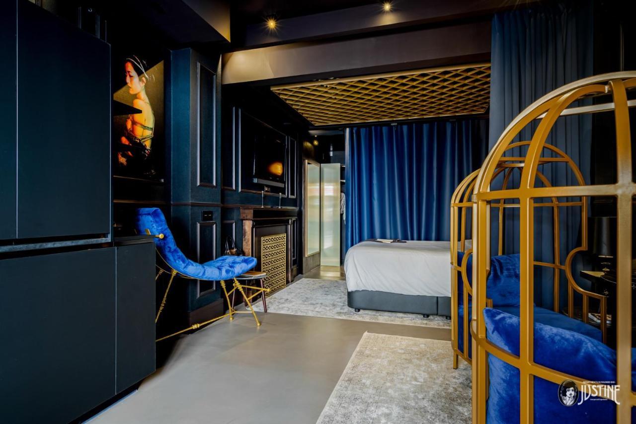Suite Shibari By Justine Apartments Sobria Elegante Y Pecaminosa Apartamento Turistico En Madrid Rio Exterior foto